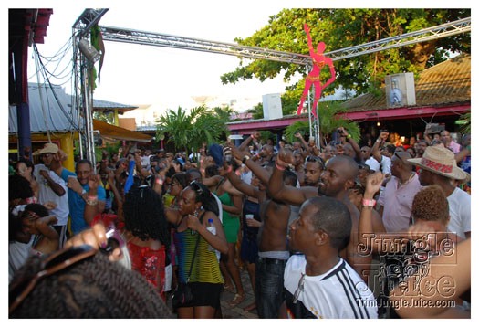 booze_cruise_2010_pt2-222