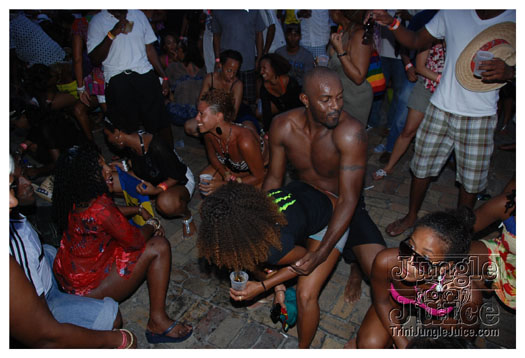 booze_cruise_2010_pt2-230