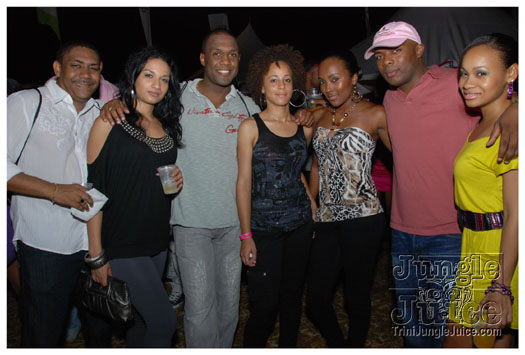 breast_cancer_music_fest_oct31-155