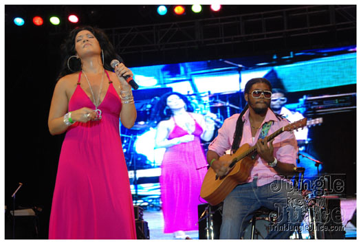 breast_cancer_music_fest_oct31-160