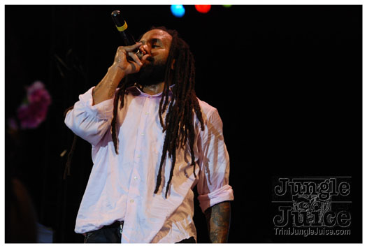 breast_cancer_music_fest_oct31-206