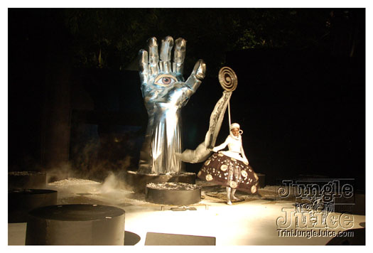 brian_mcfarlane_launch_2011-028