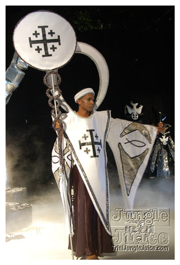 brian_mcfarlane_launch_2011-037