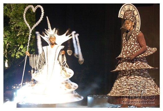 brian_mcfarlane_launch_2011-039