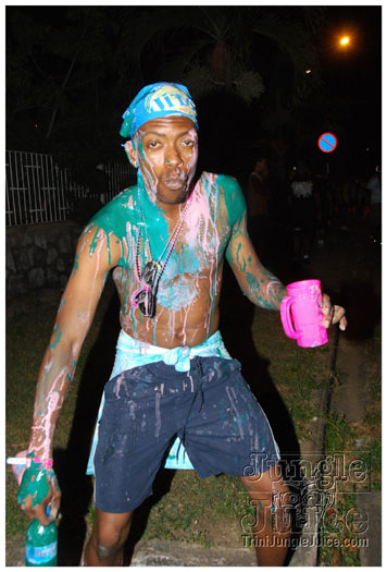 caesars_hippie_army_2010-002