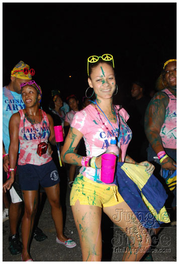 caesars_hippie_army_2010-010