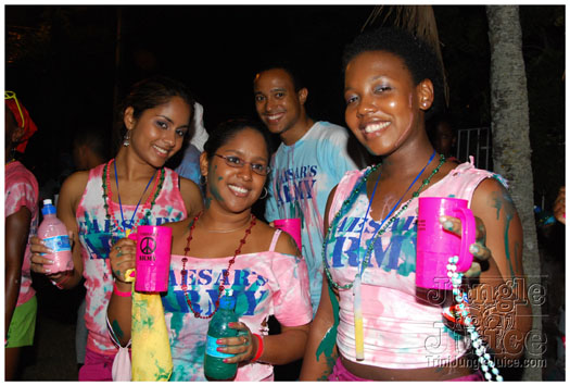 caesars_hippie_army_2010-039