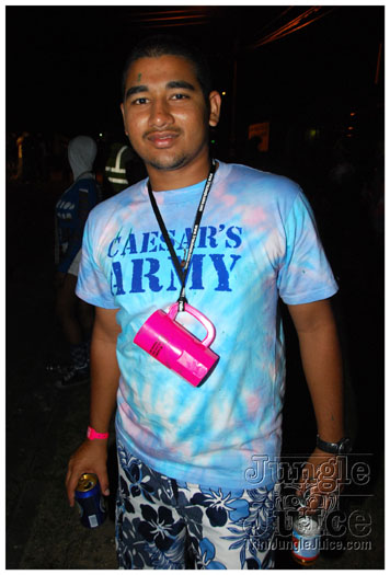 caesars_hippie_army_2010-059