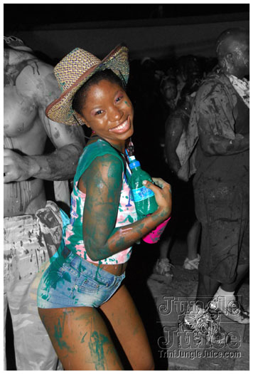 caesars_hippie_army_2010-078