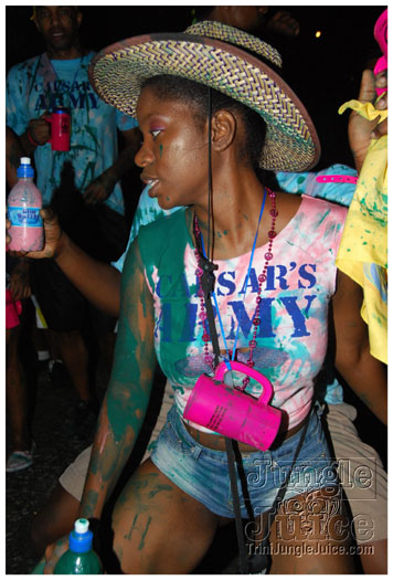 caesars_hippie_army_2010-100