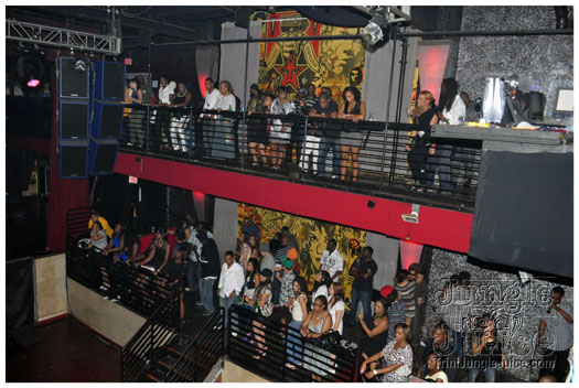 capleton_coconuts_oct24-010