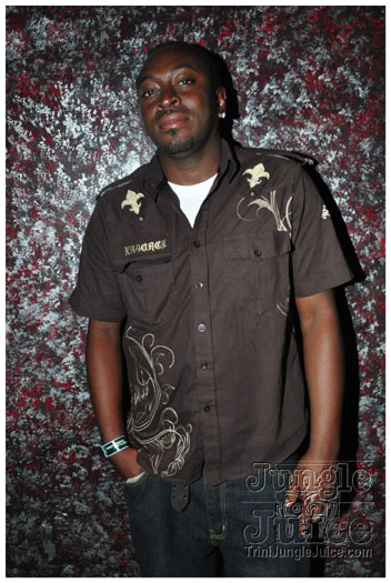 capleton_coconuts_oct24-012