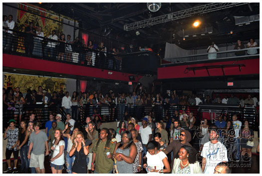 capleton_coconuts_oct24-026