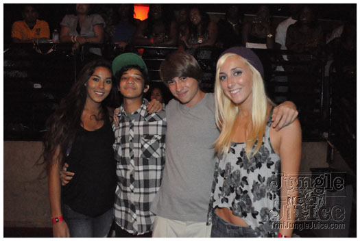 capleton_coconuts_oct24-038