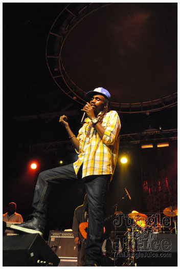 capleton_coconuts_oct24-039