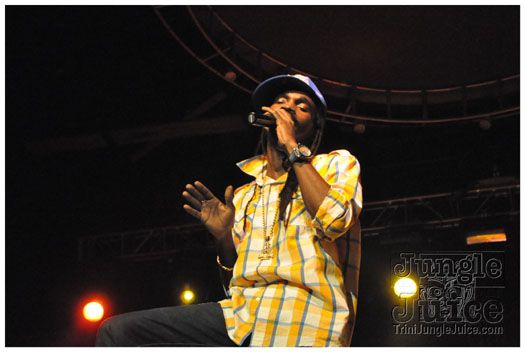capleton_coconuts_oct24-040