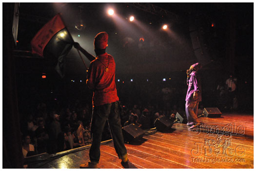 capleton_coconuts_oct24-049