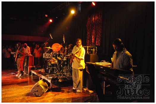 capleton_coconuts_oct24-050