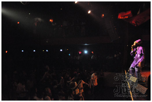 capleton_coconuts_oct24-056