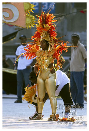 caribana_king_queen_show_2010-015