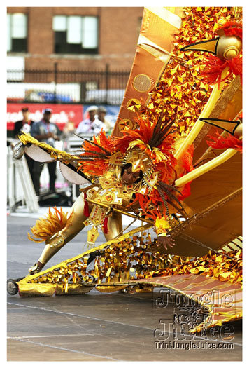 caribana_king_queen_show_2010-018