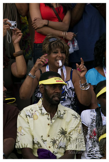 caribana_king_queen_show_2010-046