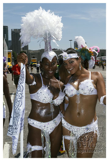 caribana_parade_2010-010
