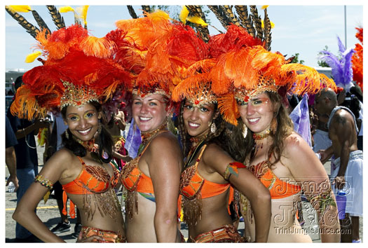 caribana_parade_2010-018