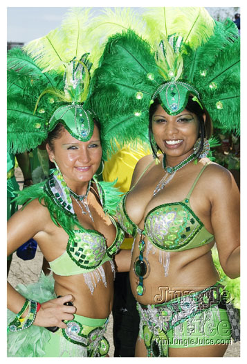 caribana_parade_2010-027