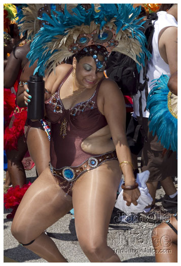 caribana_parade_2010-071