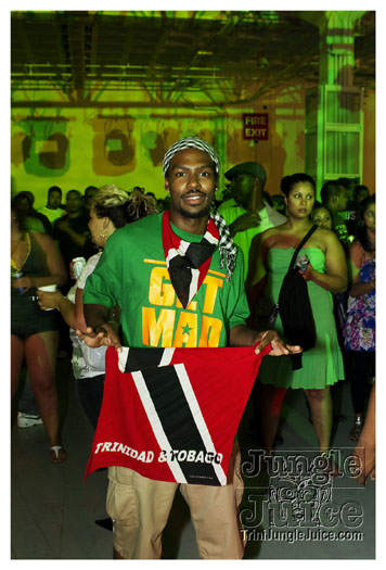 carnival_backyard_jul31-004