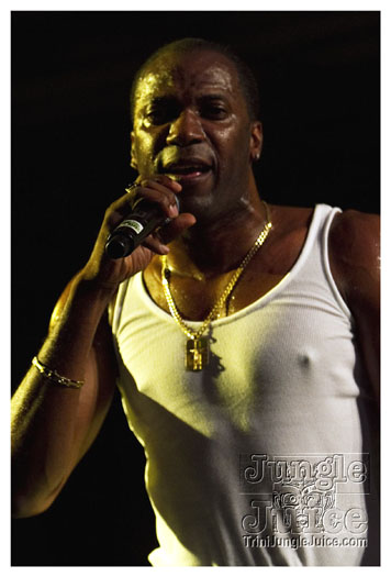 carnival_backyard_jul31-017