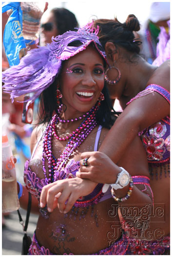 cayman_carnival_batabano_2010_pt1-003