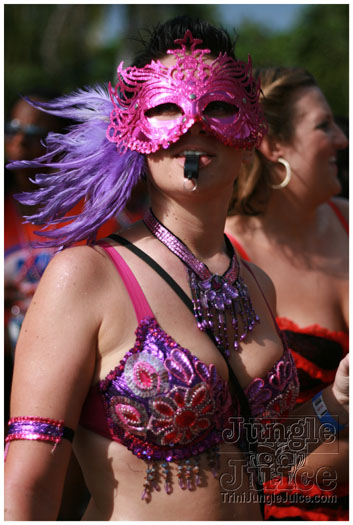 cayman_carnival_batabano_2010_pt1-004