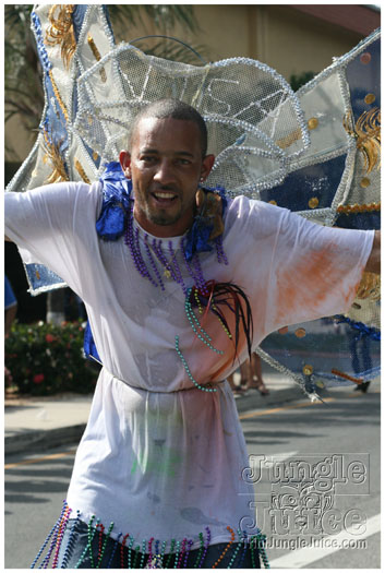 cayman_carnival_batabano_2010_pt1-020