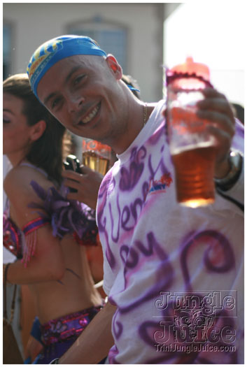 cayman_carnival_batabano_2010_pt1-031