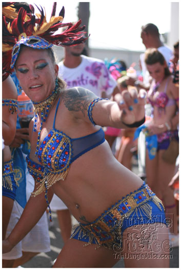 cayman_carnival_batabano_2010_pt1-032