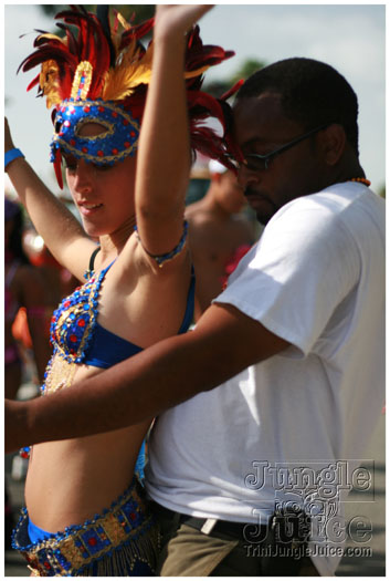 cayman_carnival_batabano_2010_pt1-041