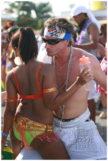 cayman_carnival_batabano_2010_pt1-048