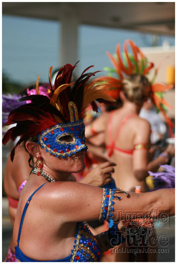cayman_carnival_batabano_2010_pt1-070