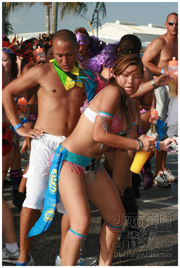 cayman_carnival_batabano_2010_pt1-084