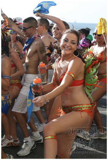 cayman_carnival_batabano_2010_pt1-094