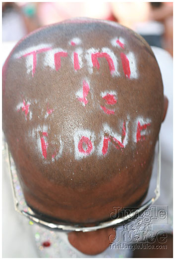 cayman_carnival_batabano_2010_pt1-109