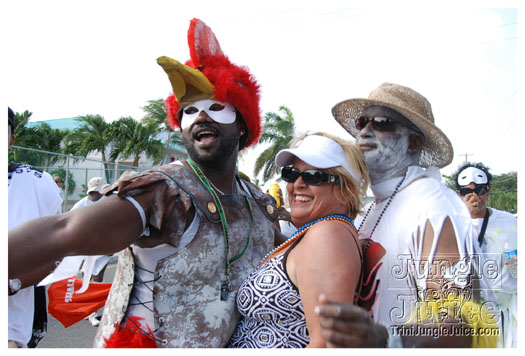 cayman_carnival_batabano_2010_pt1-116