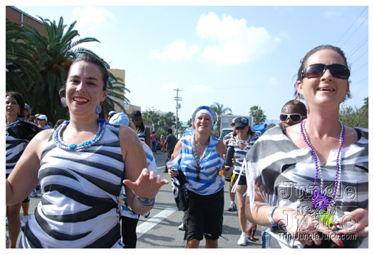 cayman_carnival_batabano_2010_pt1-138