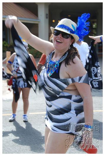 cayman_carnival_batabano_2010_pt1-139