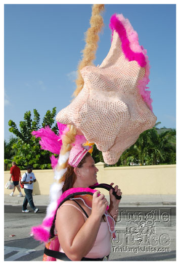 cayman_carnival_batabano_2010_pt2-022