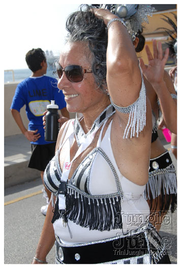 cayman_carnival_batabano_2010_pt2-031