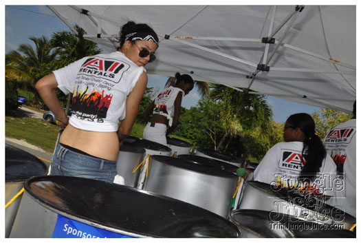 cayman_carnival_batabano_2010_pt2-084
