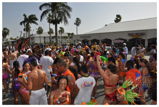 cayman_carnival_batabano_2010_pt2-094
